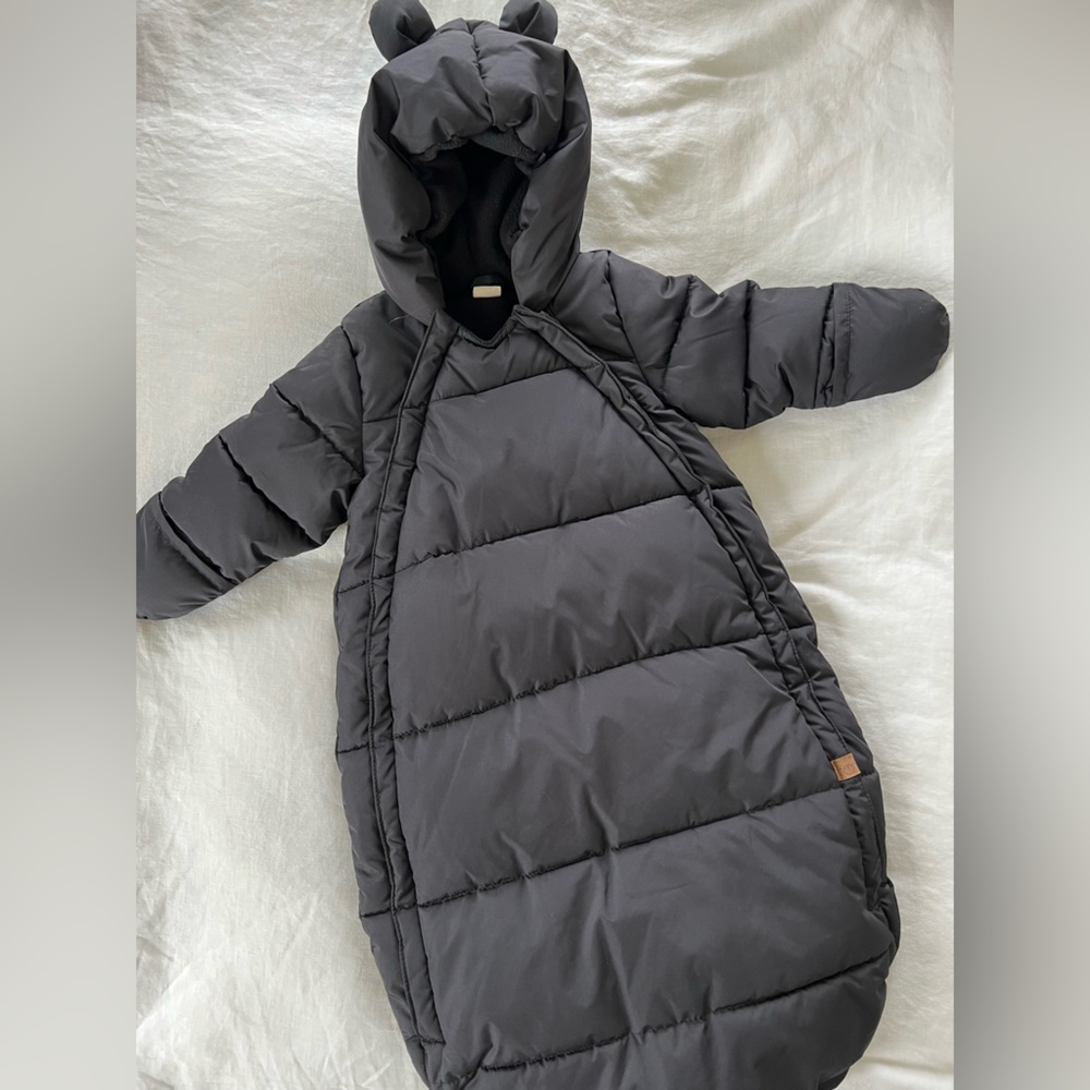 Black Padded Bunting Bag for infants, 2-6 months